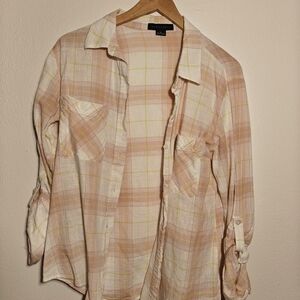 Linen Plaid Shirt in Beige and Pink